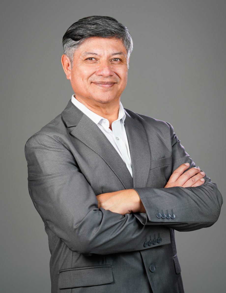 Dr. Carlos Portocarrero, ginecologista e especialista em reprodução assistida em Brasília, Asa Sul